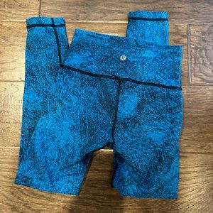 lululemon blue and black leggings